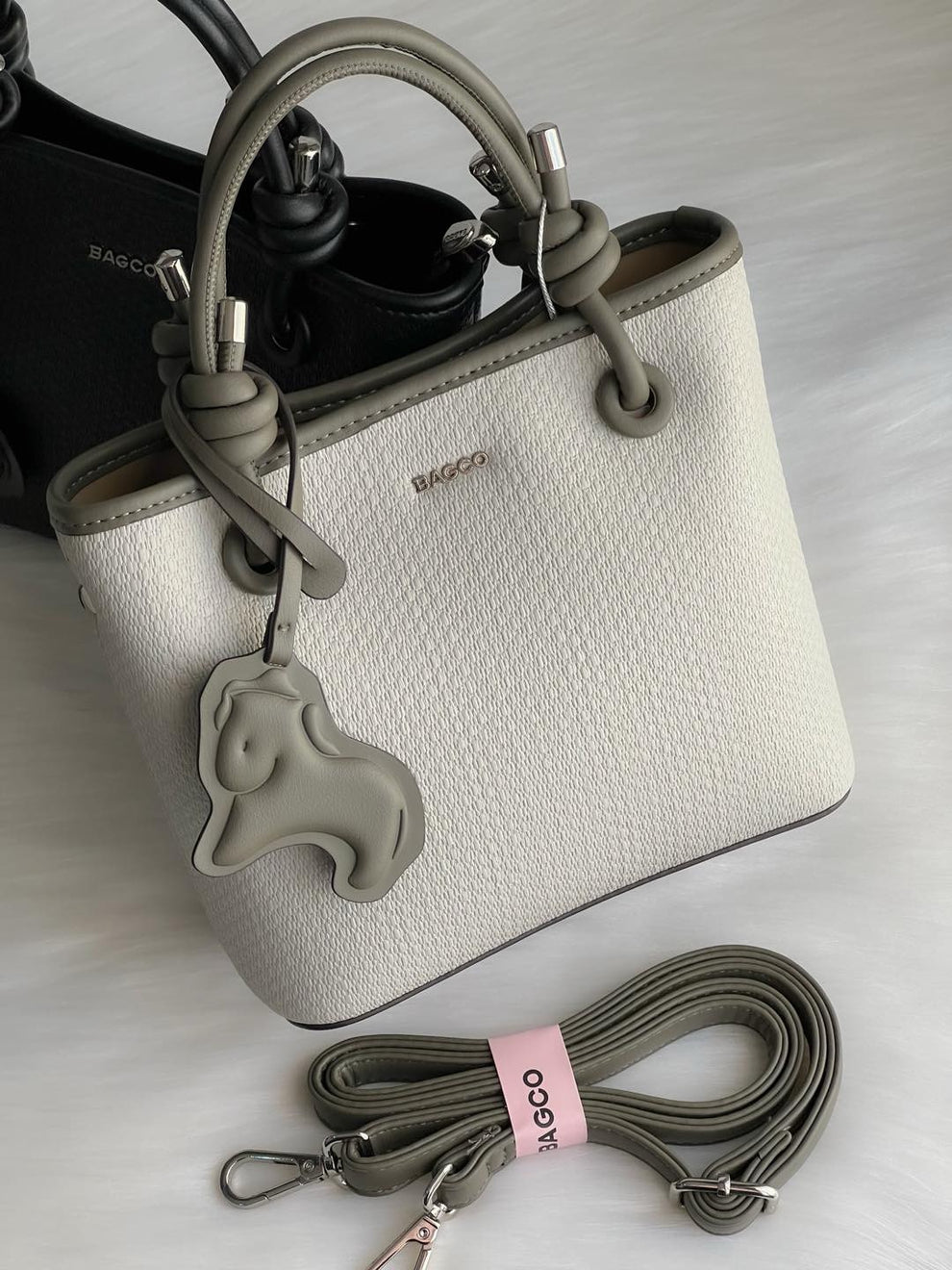 Sac à main BAGCO – Élégance douce