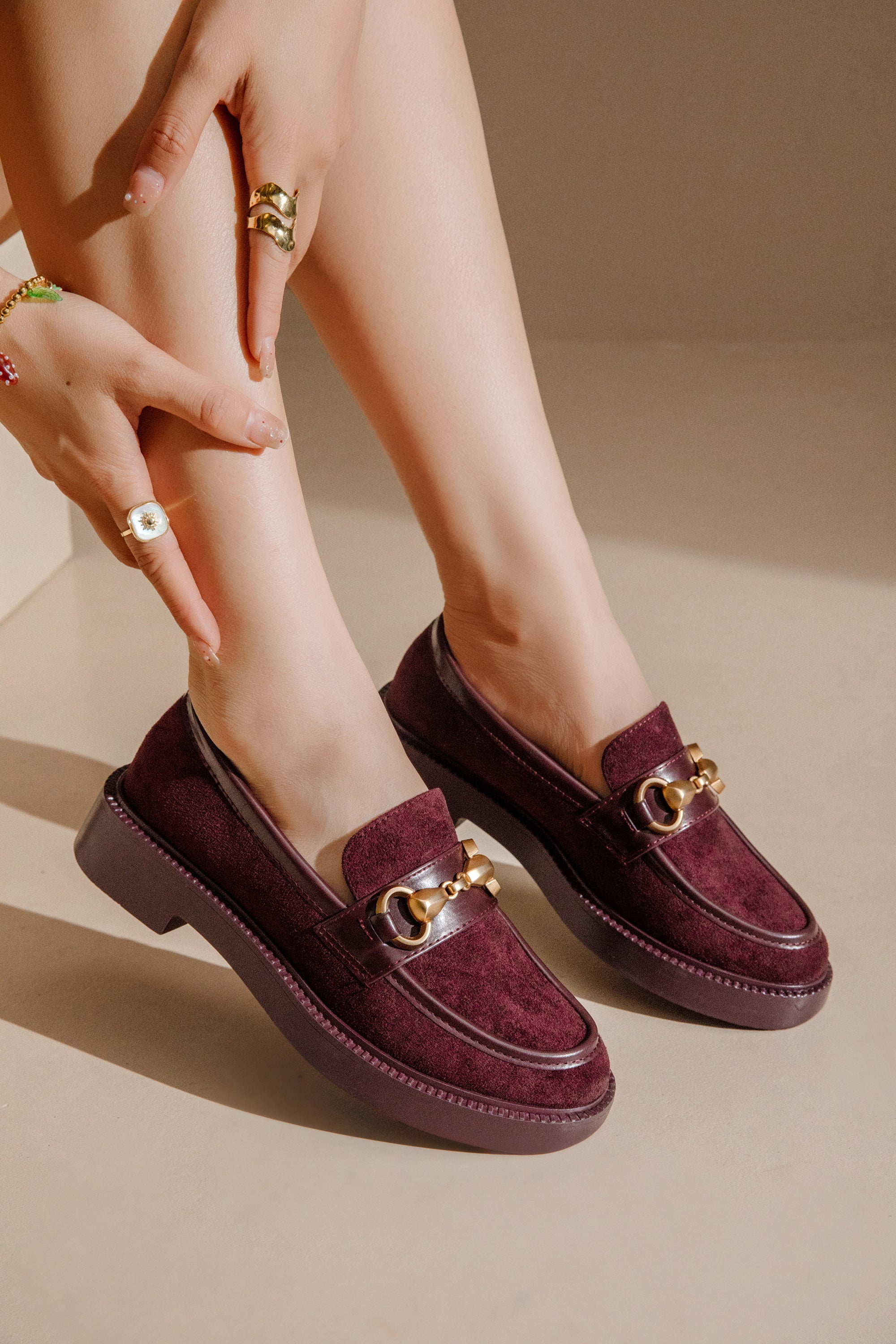 Mocassins en Daim avec Détail Métallique