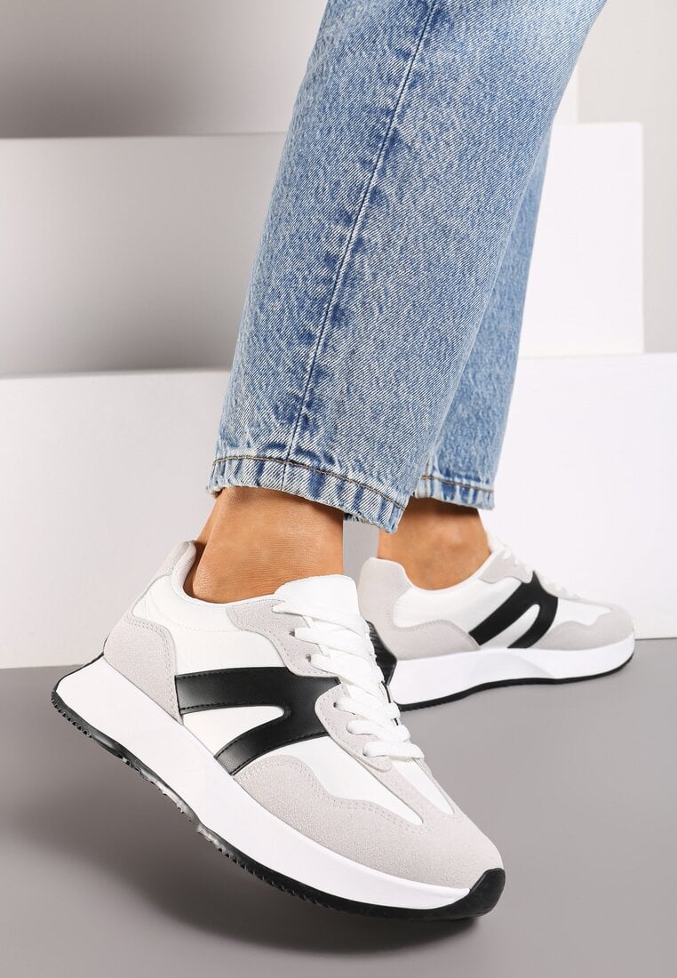 Basket blanche avec details gris et noir