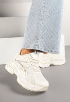 Basket blanche de style sportif