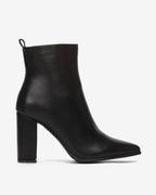 Bottines Classiques Noires à Talon Bloc | L'Allure Chic Assurée