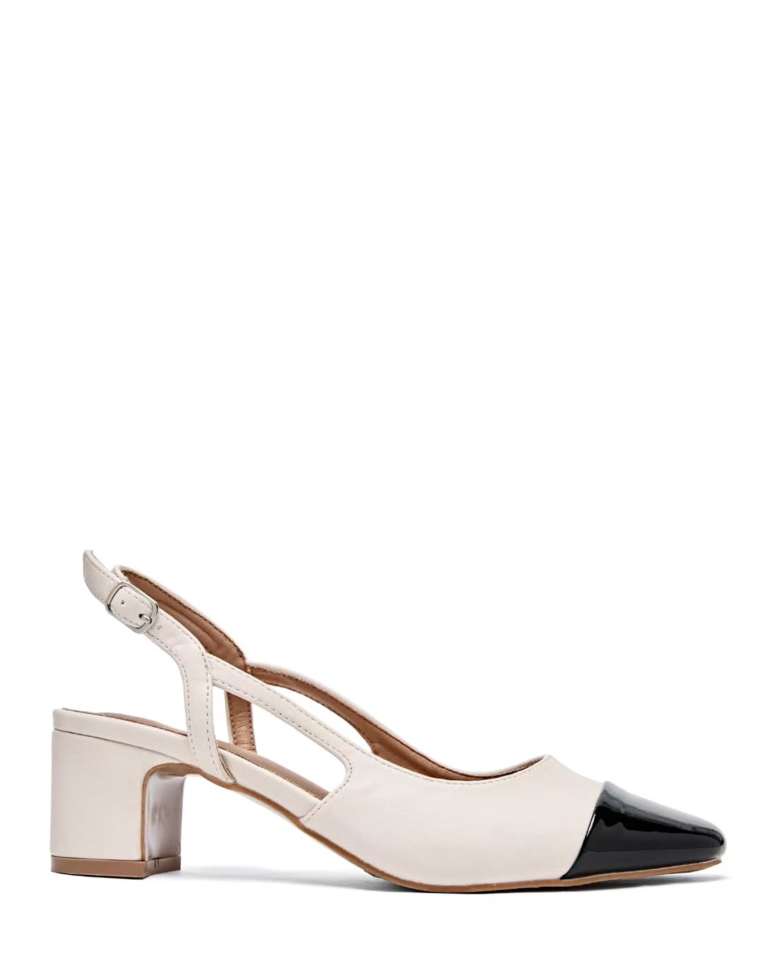 Slingback a petit talon et bout noir vernis