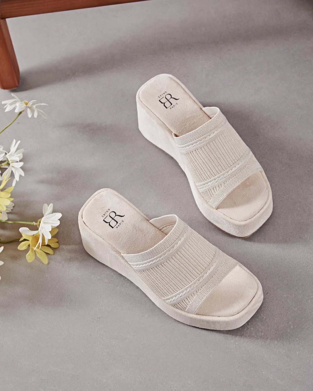 Mule compensée beige