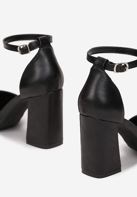 Escarpin français à talon carré