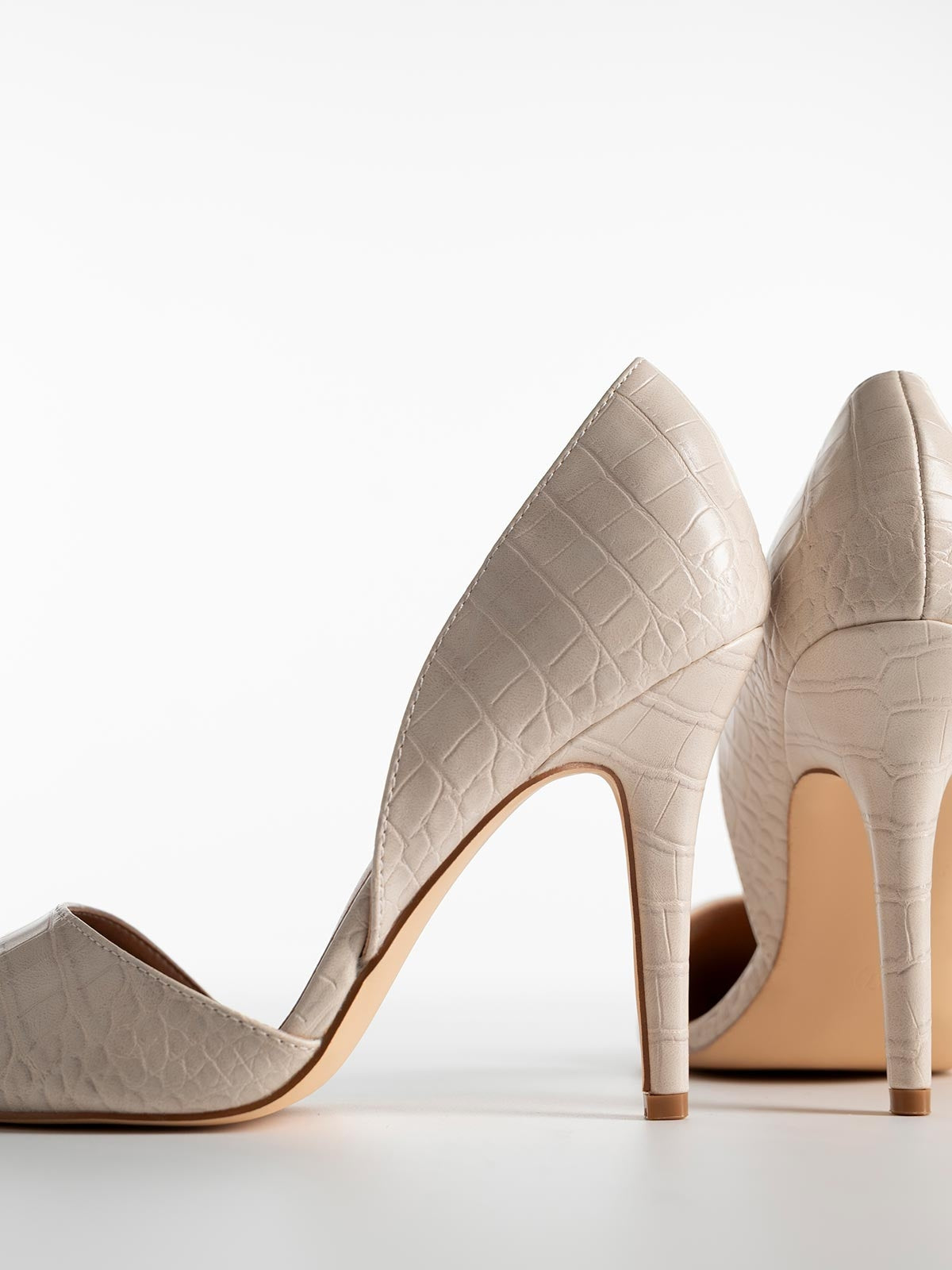 Escarpins Croco Beige – Talon Fin