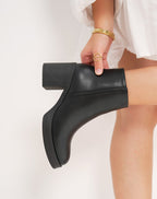 Bottine noire courte élégante à talon carré avec plateforme confortable