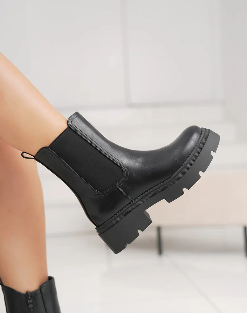 Bottines Chelsea à Semelle Crantée – Noir Mat