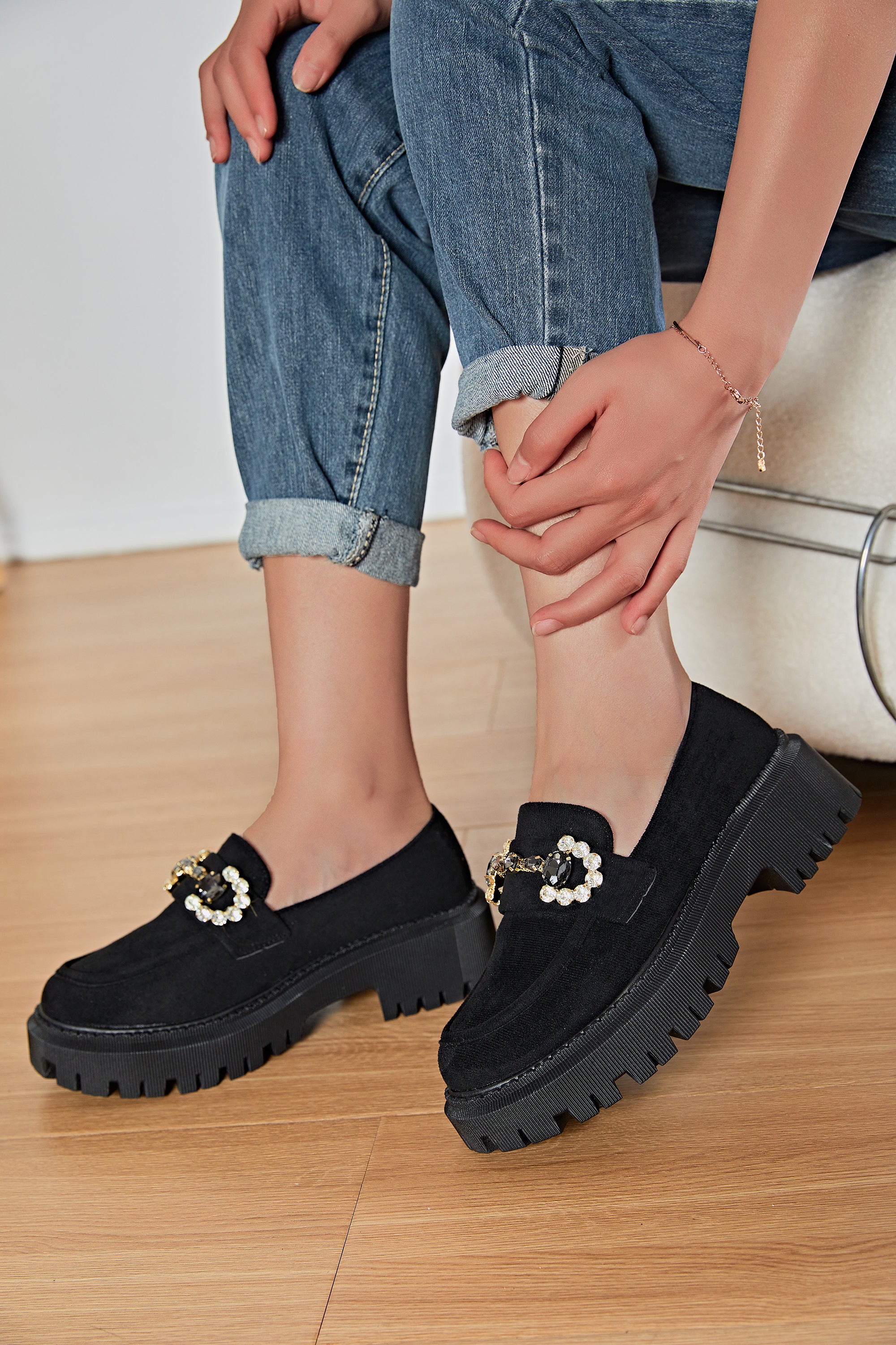 Mocassin noir en daim