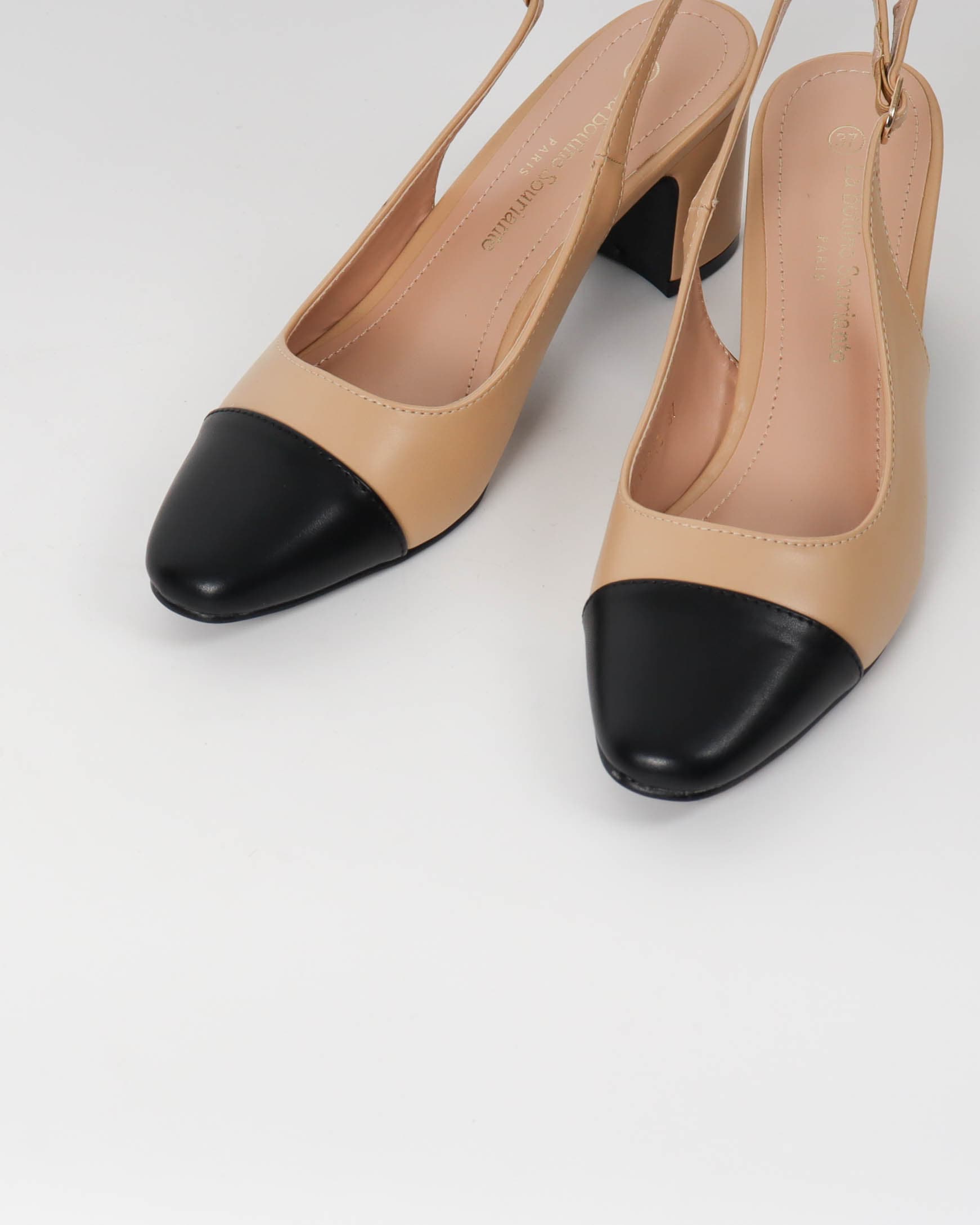 Slingback beige et noir à talon carré