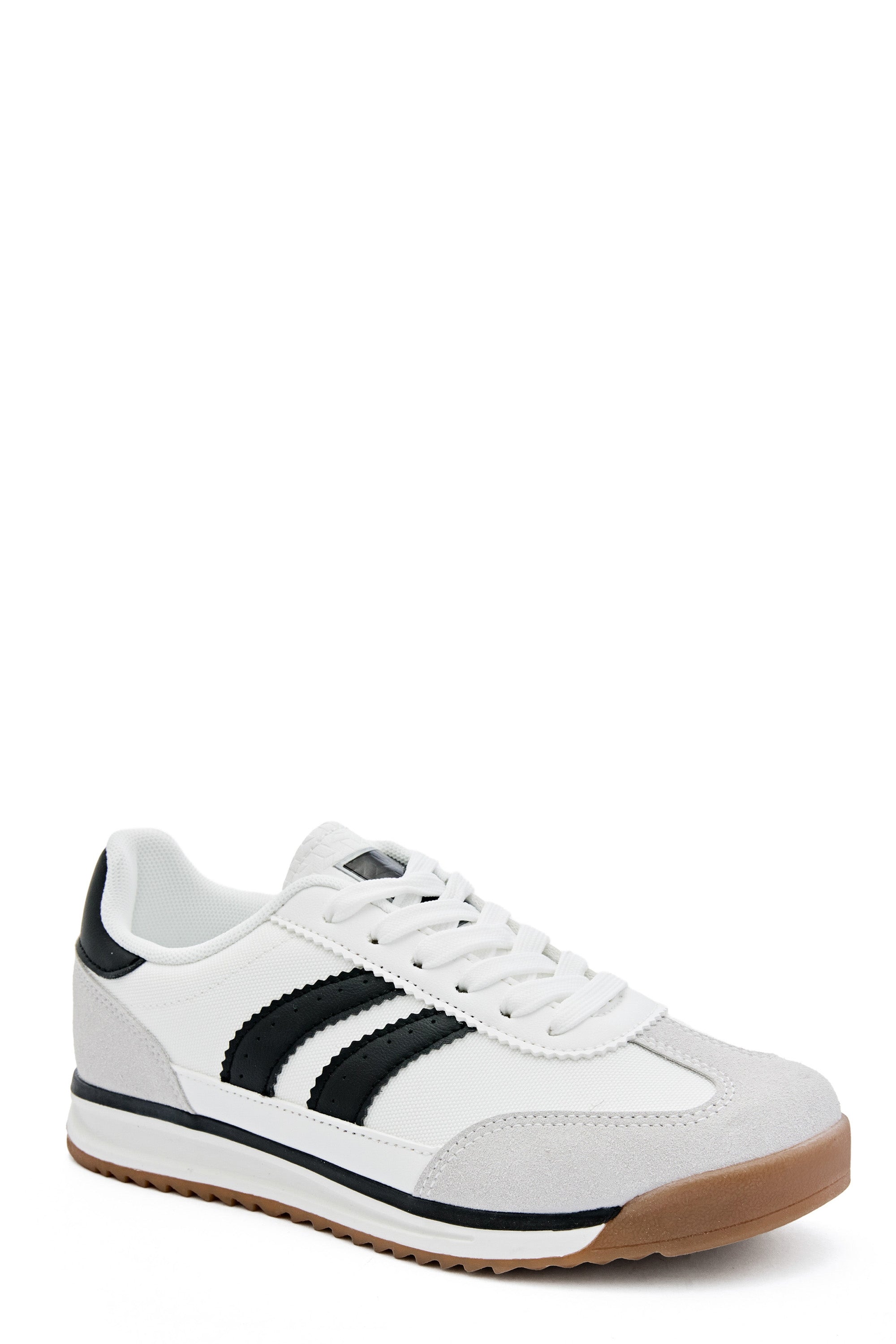 Basket blanche avec bandes noires