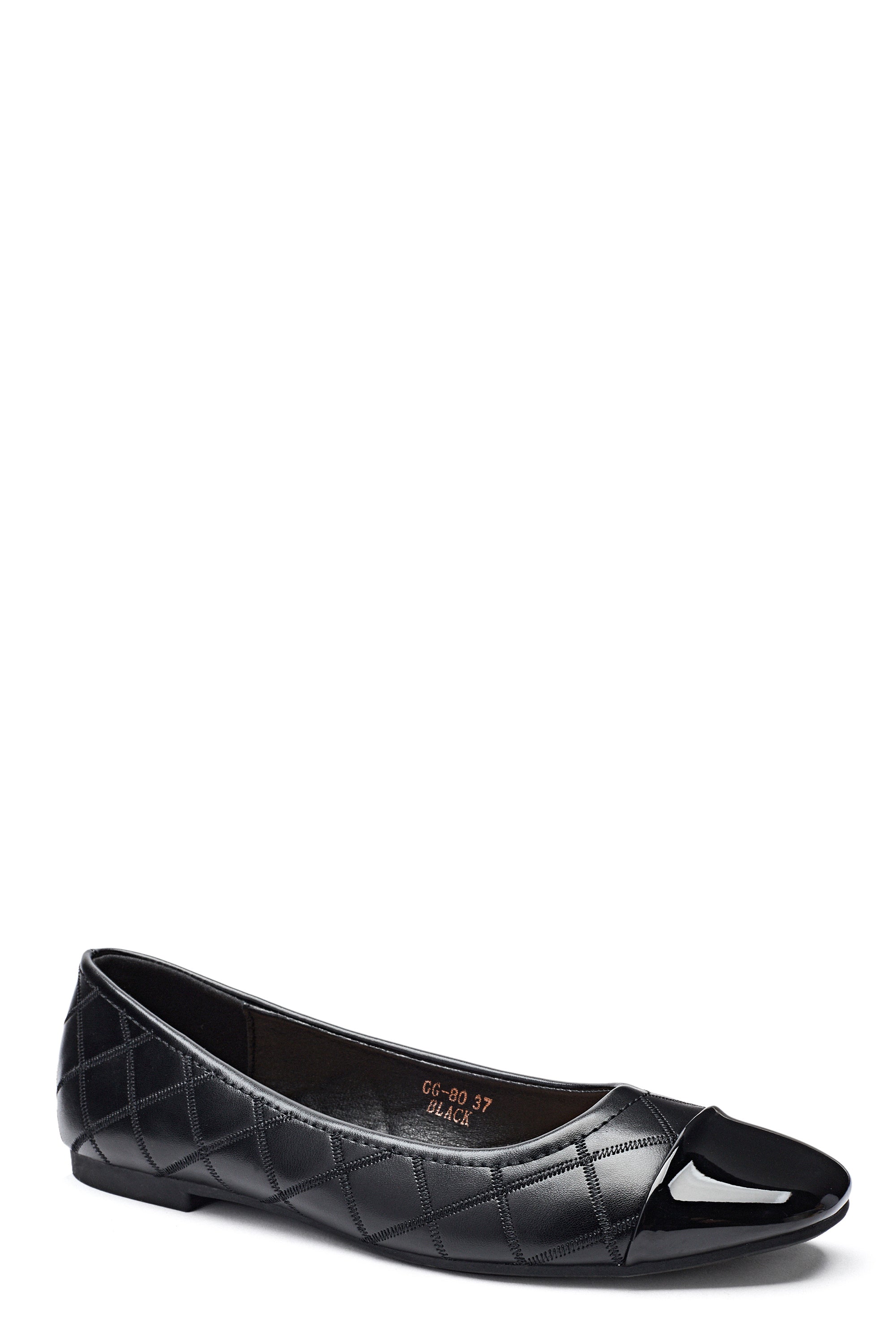 Ballerine noir avec un bout noir vernis