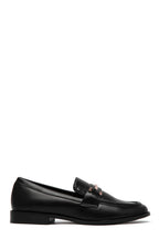 Mocassins noirs élégants à boucle dorée