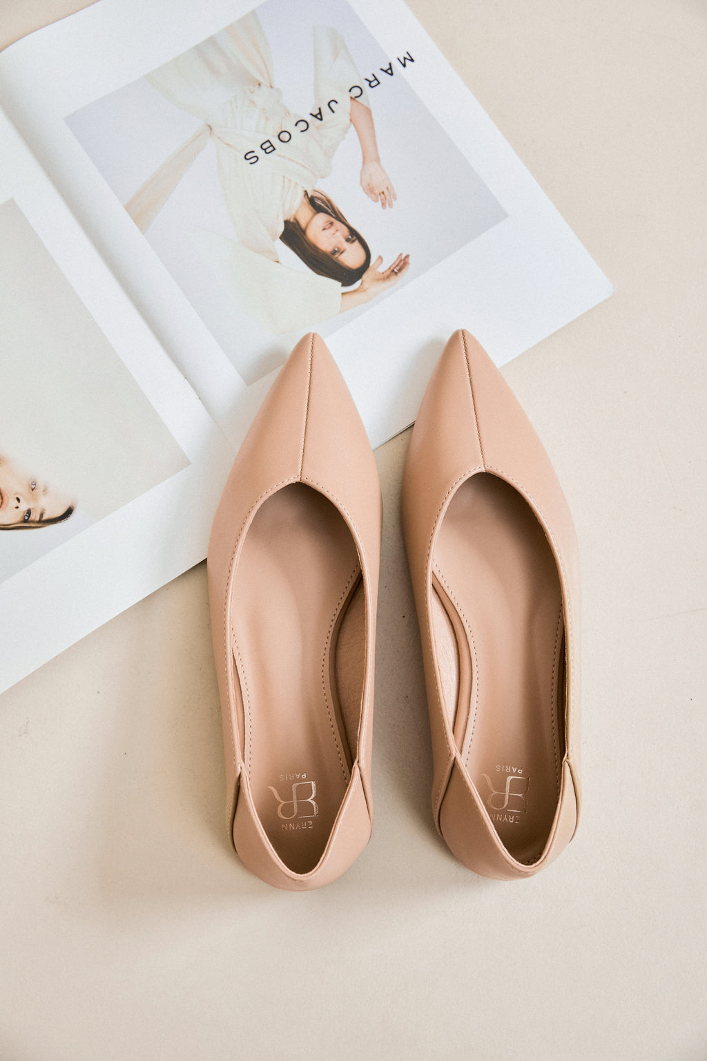 Ballerines beiges à bout pointu