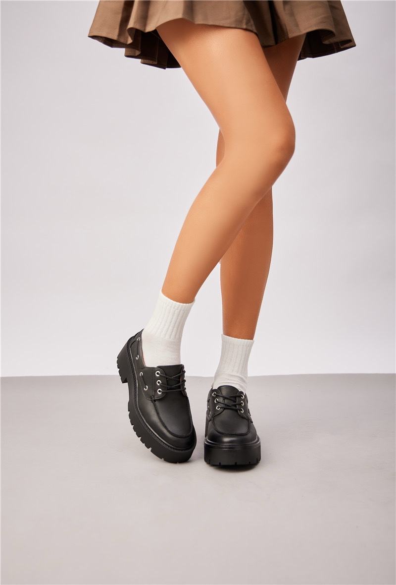 Mocassins Bateau Noirs à Semelle Crantée | Le Style Chunky