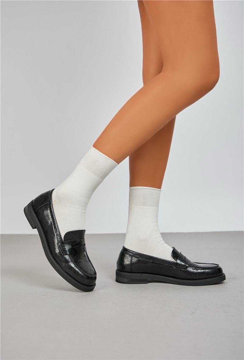 Mocassins Penny Noirs Effet Serpent | L'Essentiel Moderne