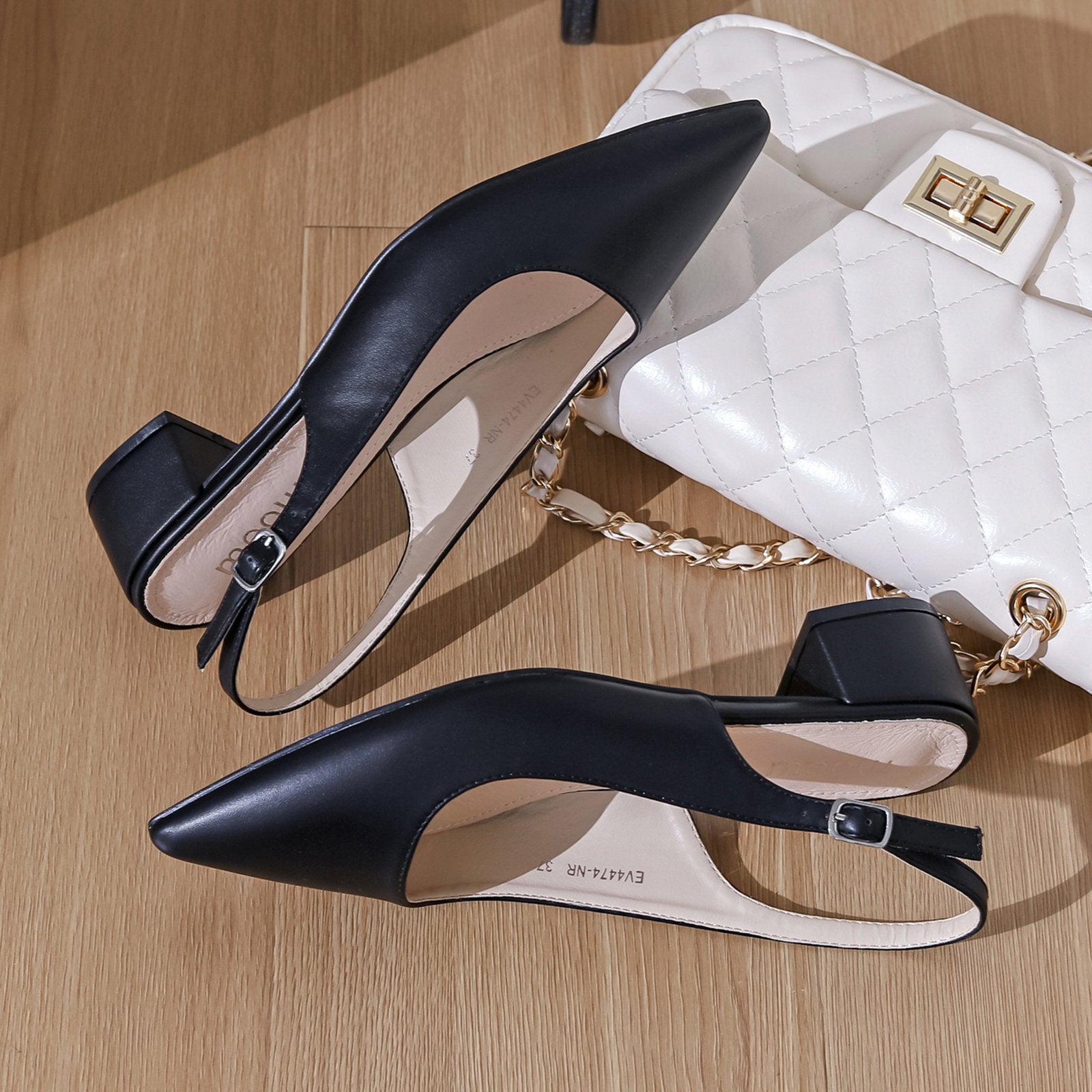 Slingbacks Noires | L'Indispensable Classique