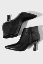 Bottines Pointues Effet Croco Verni | L'Allure Fatale