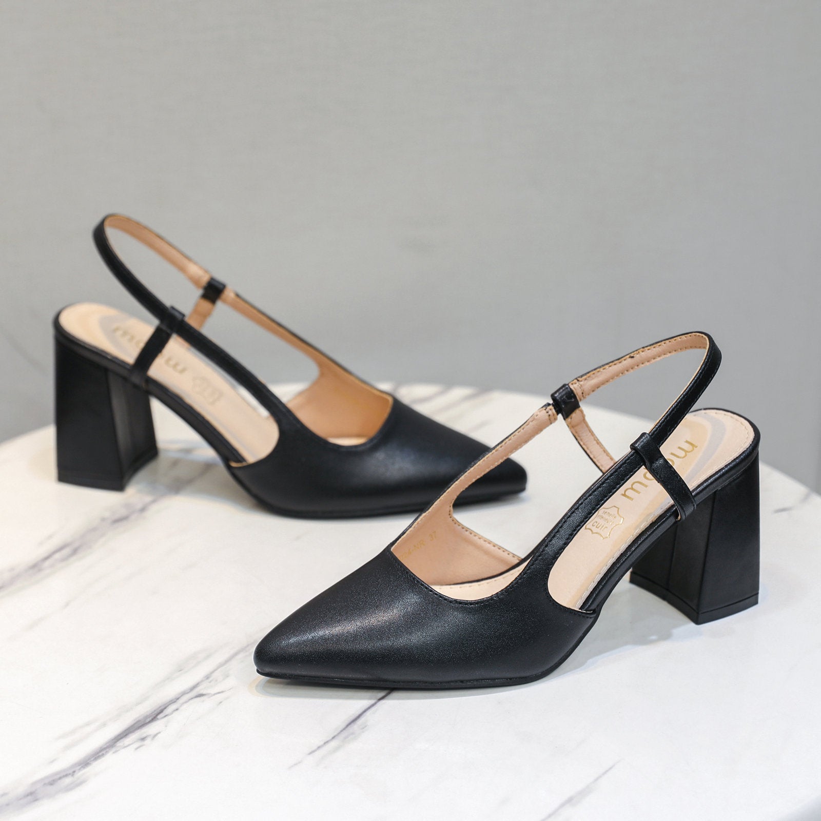 Escarpins Slingback à Talon Bloc – Élégance et Confort