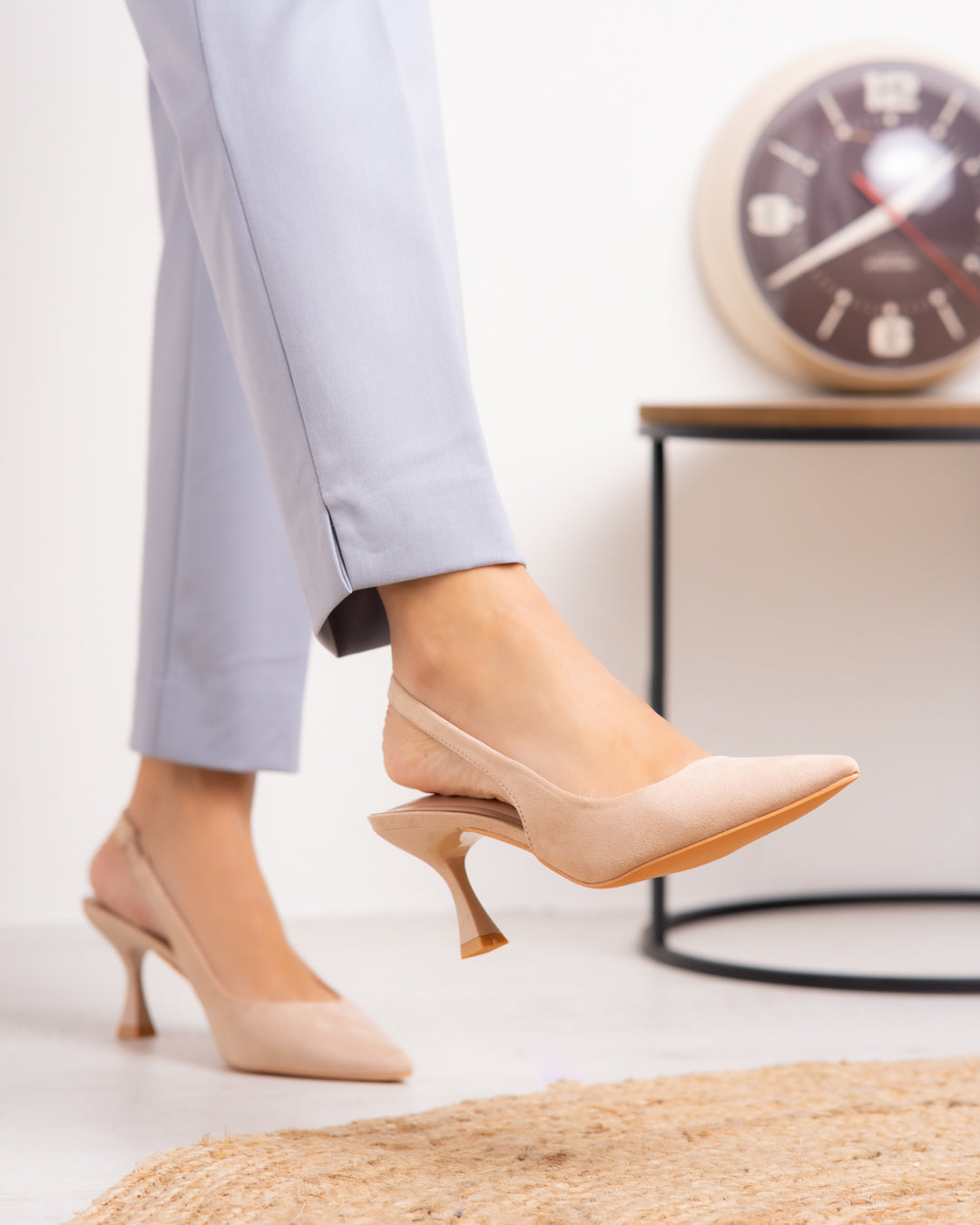Escarpins Slingback Beige à Talon Bobine – Chic & Confort