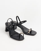 Sandales à Talon Bloc et Anneau d'Orteil Doré - Noir Chic