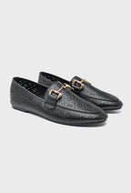 Mocassins ajourés noirs à mors doré – Élégance et légèreté d'été