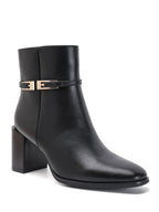 Bottines en noir à bride dorée et talon bloc