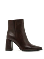 Bottines en marron à bout pointu et talon bloc