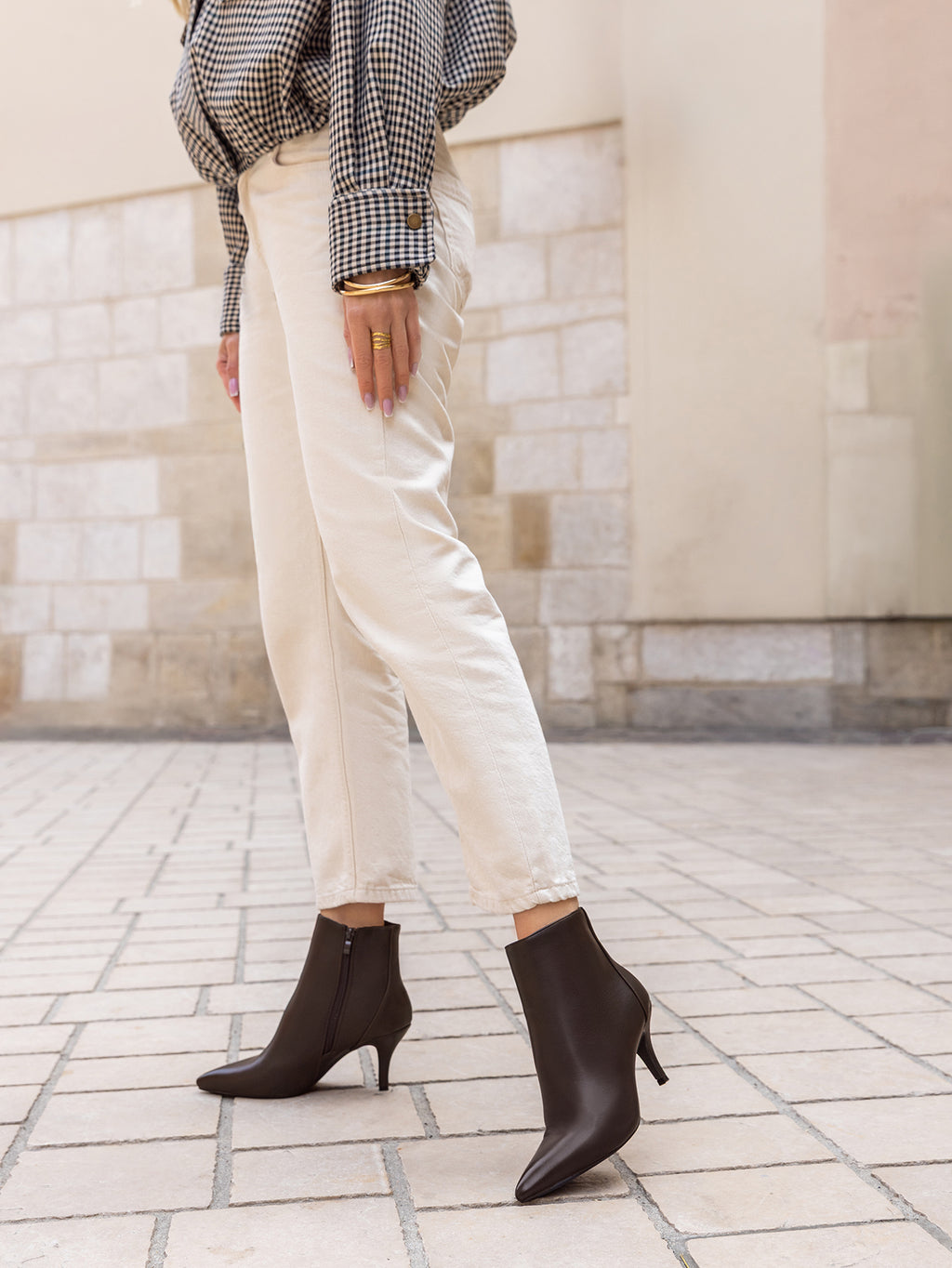 Bottines à talons aiguilles marron