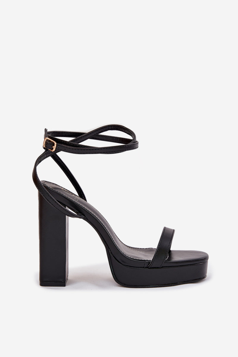 Sandale Noir a Haut talon